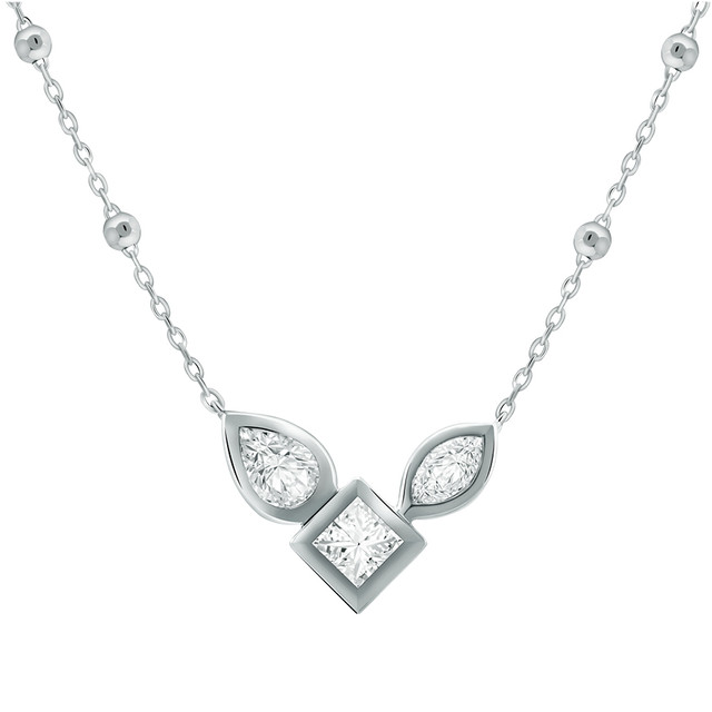 kalung berlian mewah
